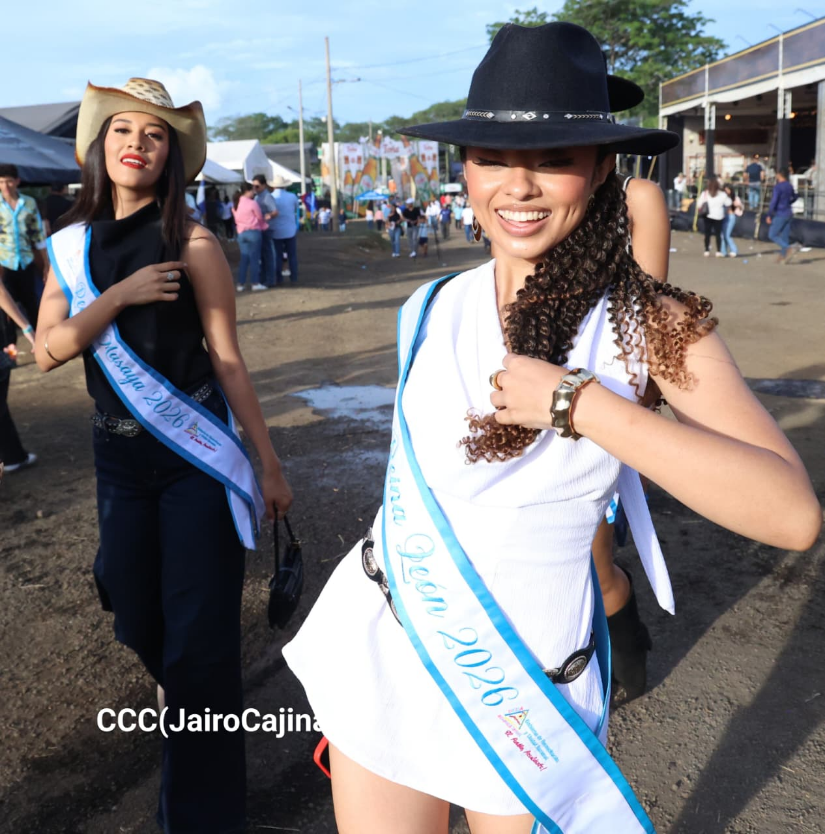 FERIA--(36)
