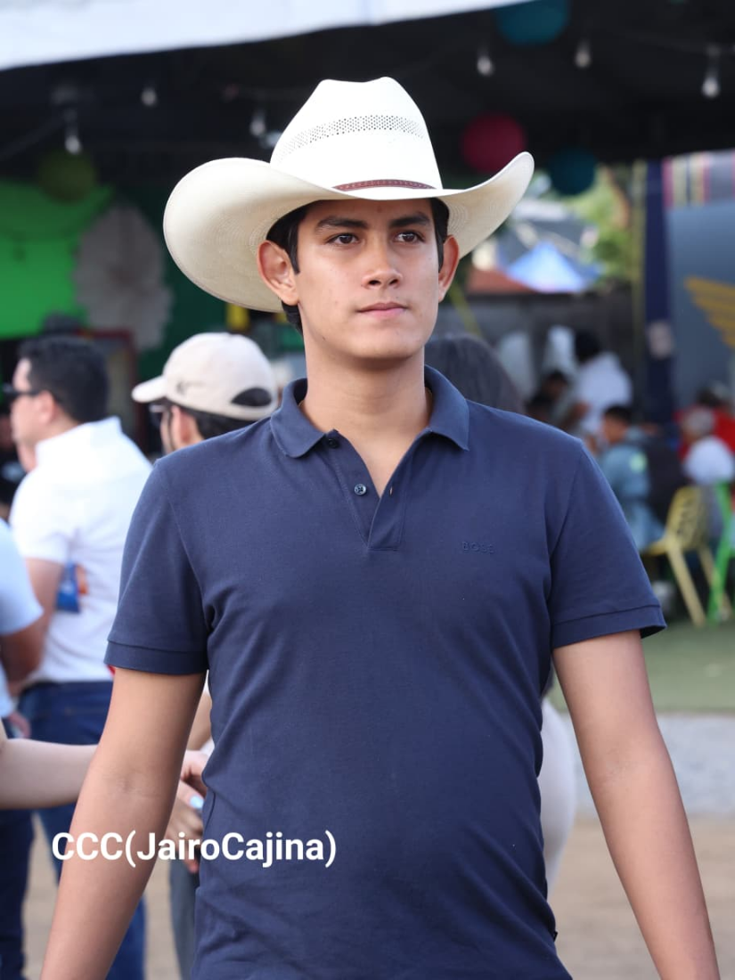 FERIA--(54)