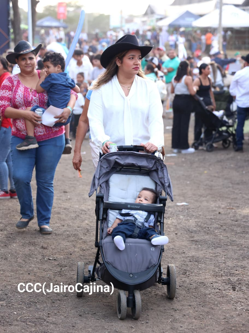 FERIA--(69)