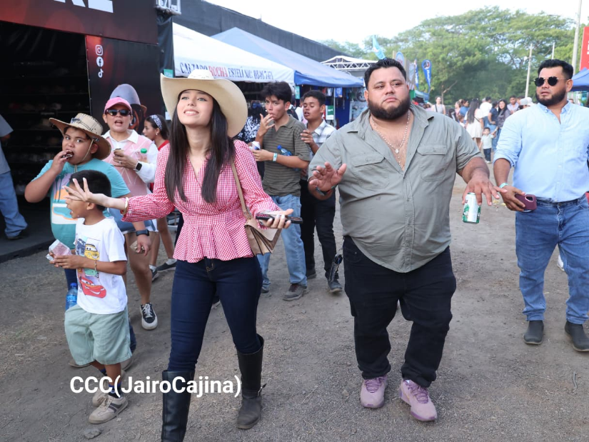 FERIA--(72)