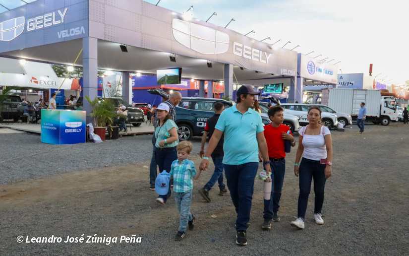 Feria--(13)