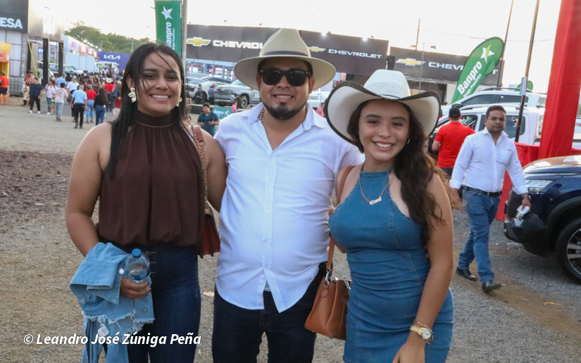 Feria--(17)