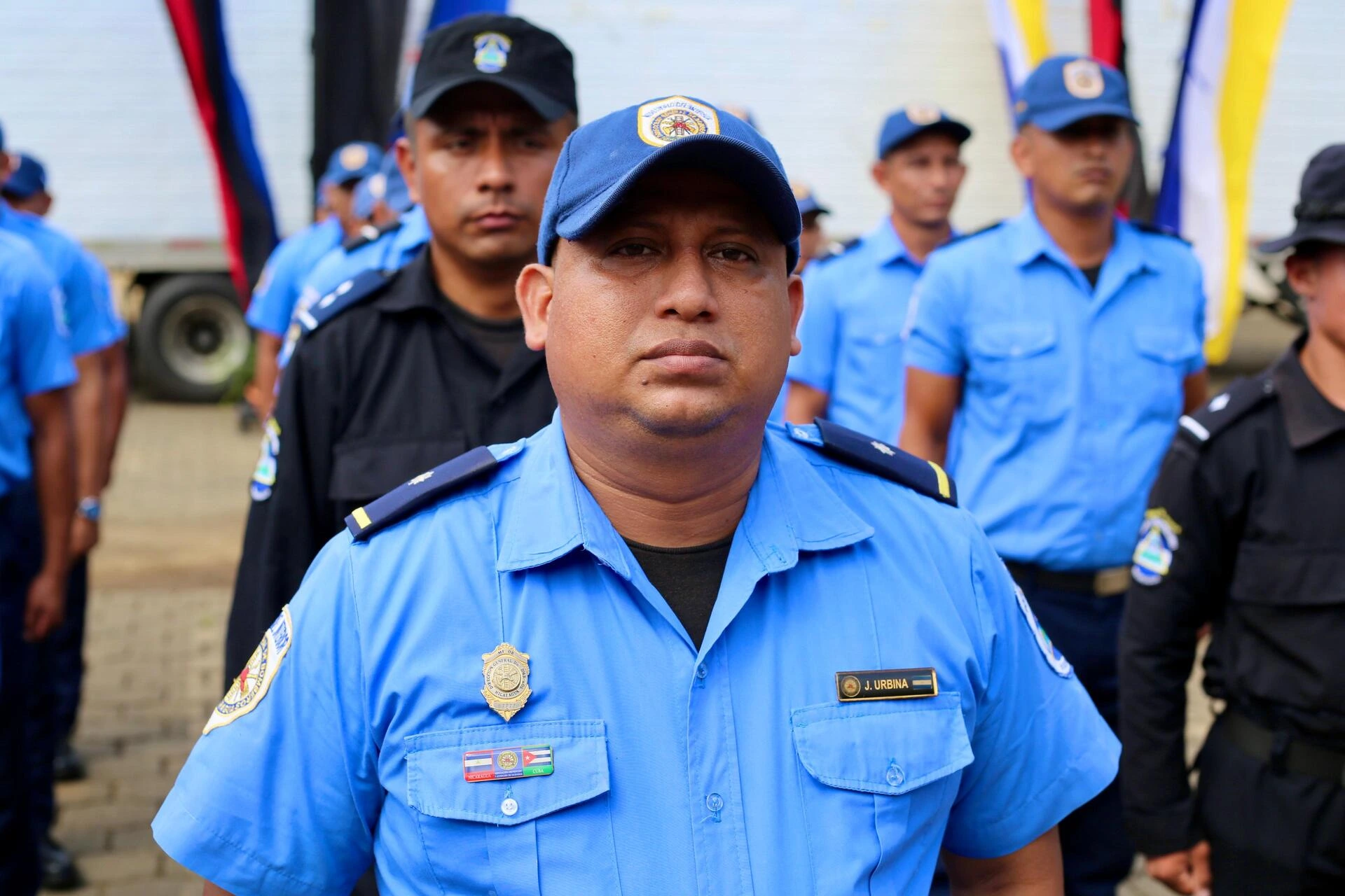 BOMBEROS11