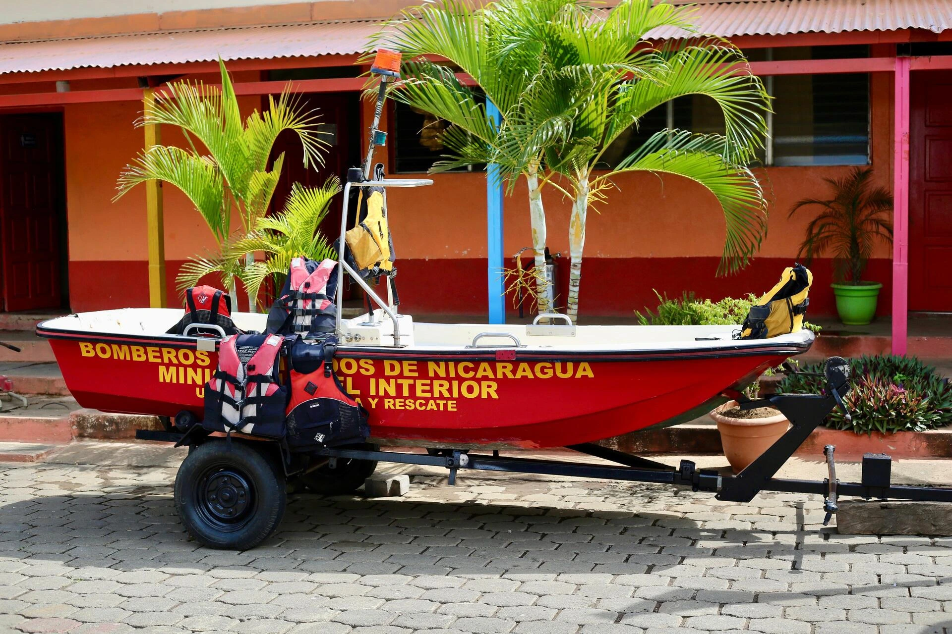 BOMBEROS3