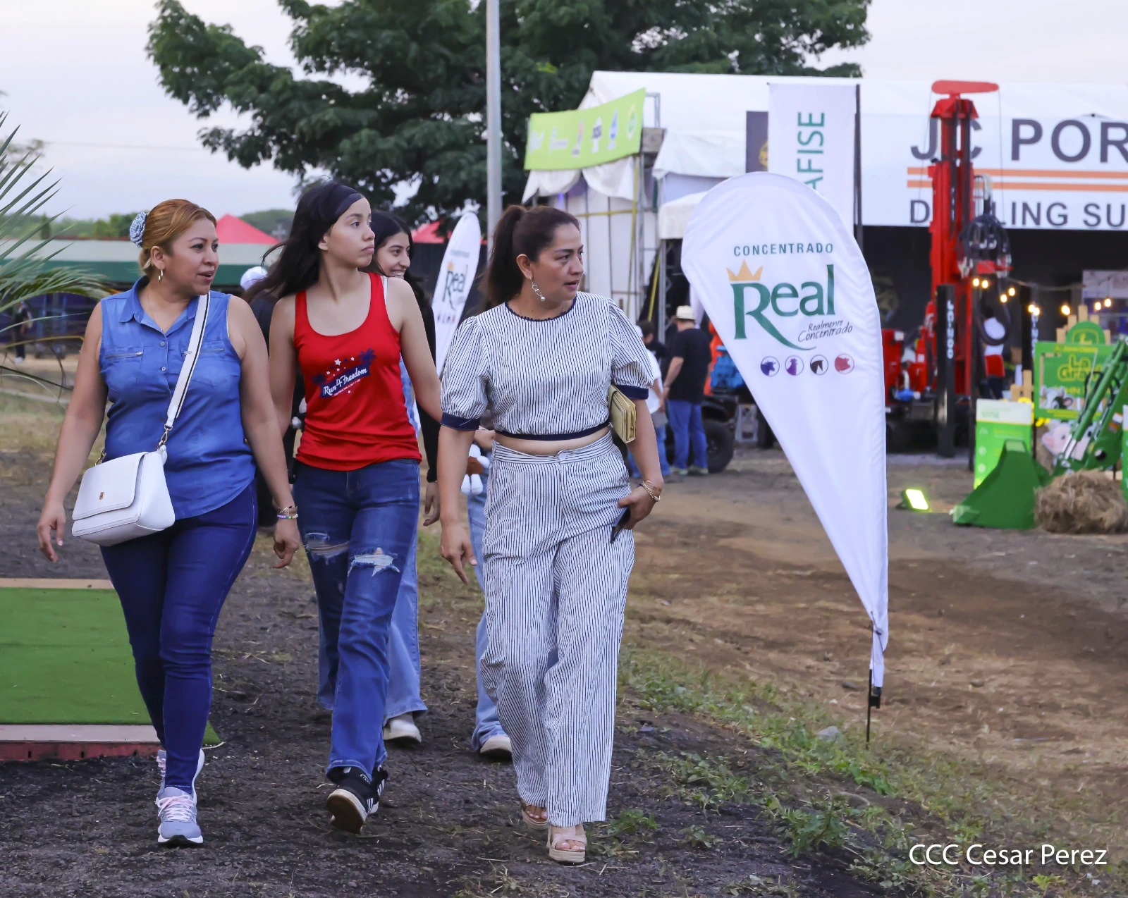 FERIA-(26)