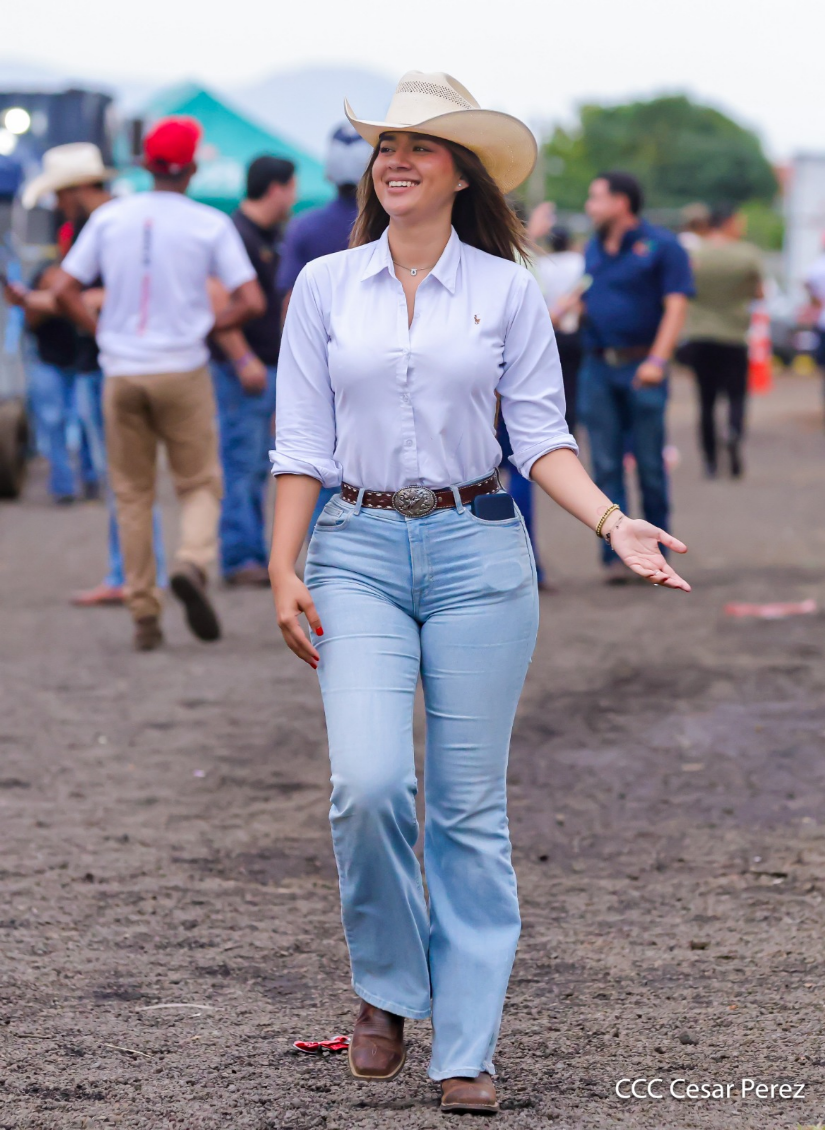 Feria--(21)