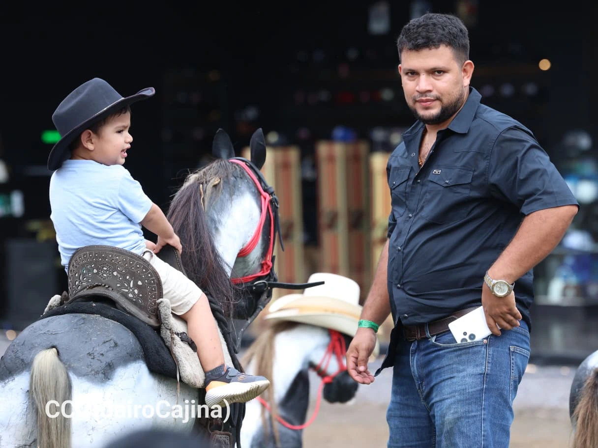FERIA-(23)