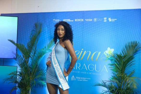REINAS6