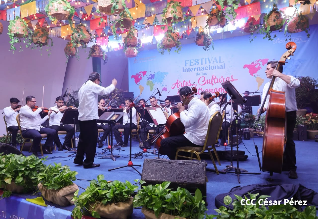 FESTIVAL-(16)
