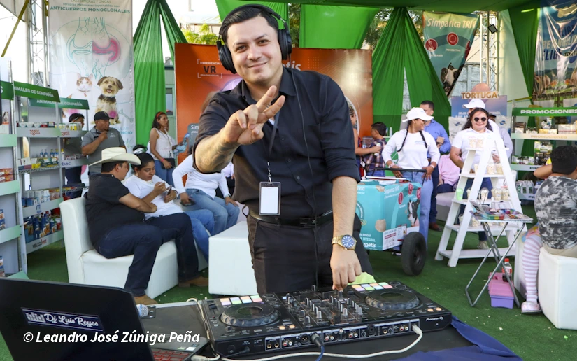FERIA-(15)