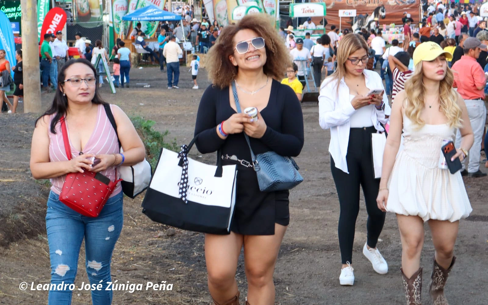 FERIA-(2)