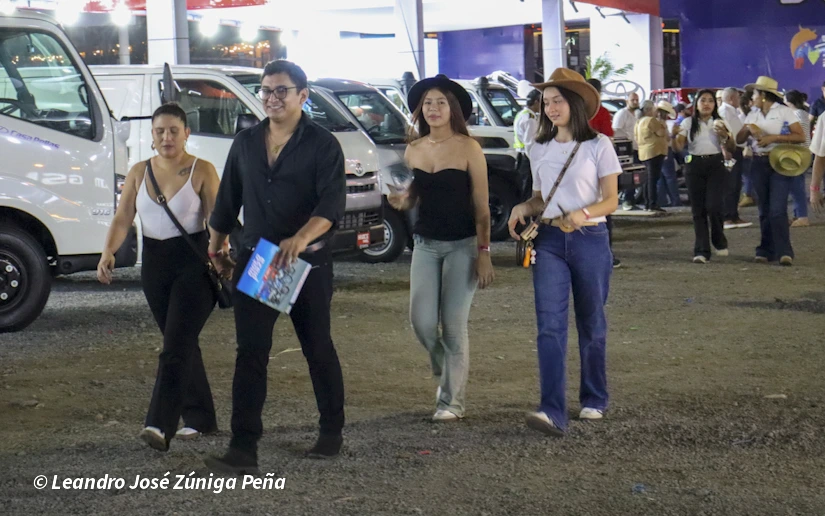 FERIA-(32)