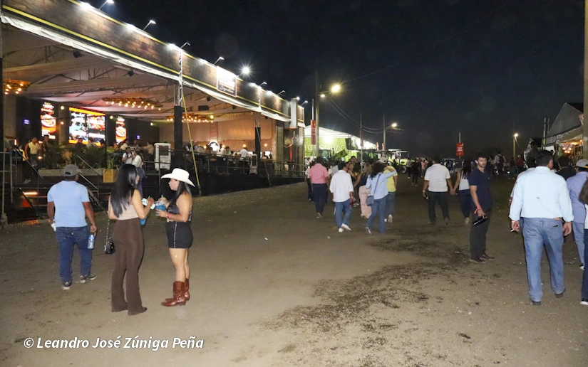 FERIA-(44)