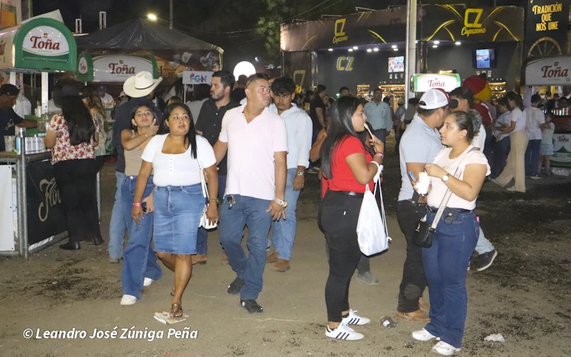 FERIA-(48)