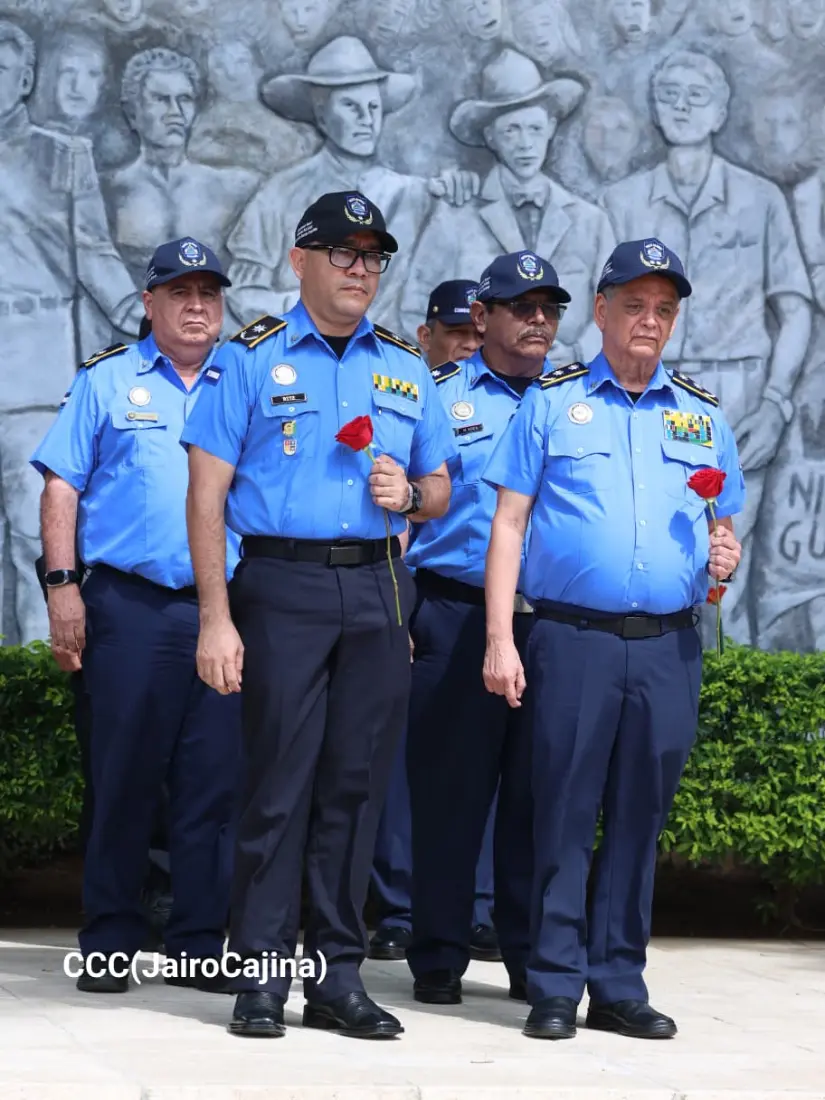 POLICIA-19