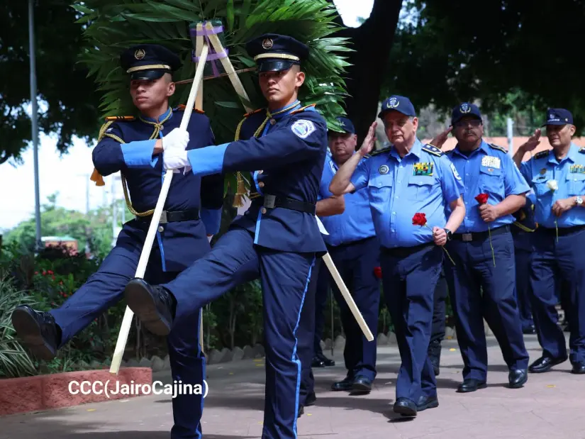 POLICIA-4