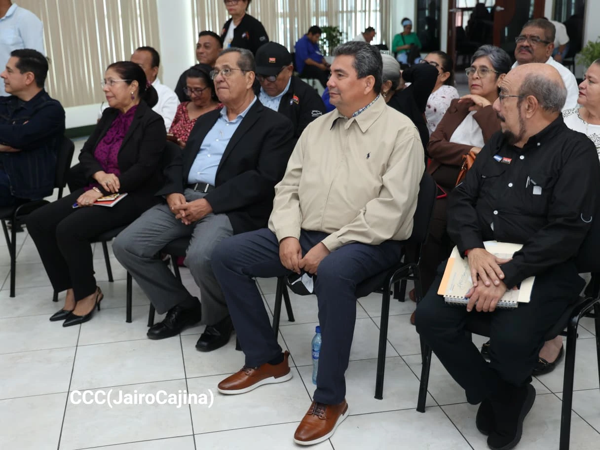 ASAMBLEA21_21_11zon
