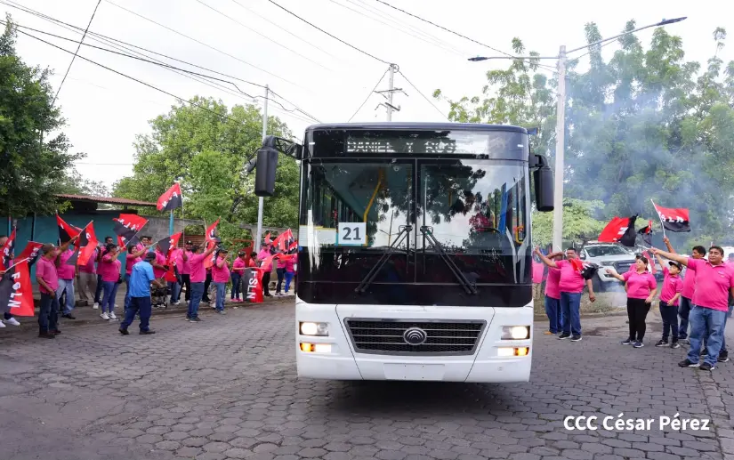 BUSES--(16)
