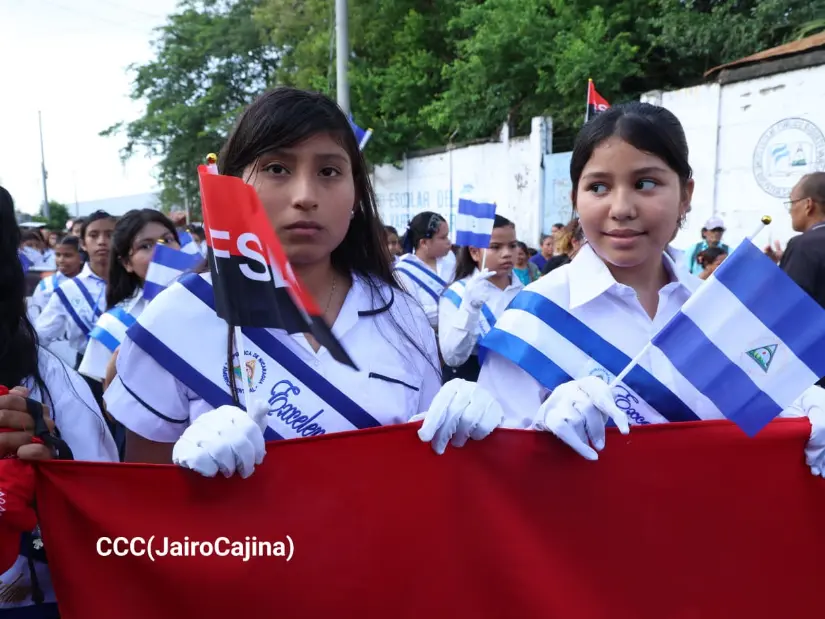 Desfile--(42)