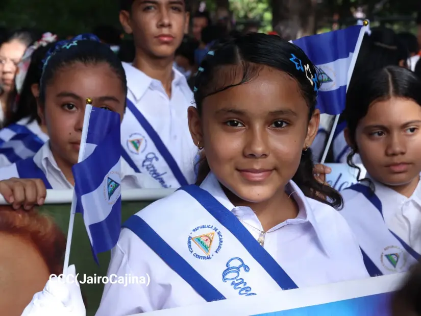 Desfile--(55)