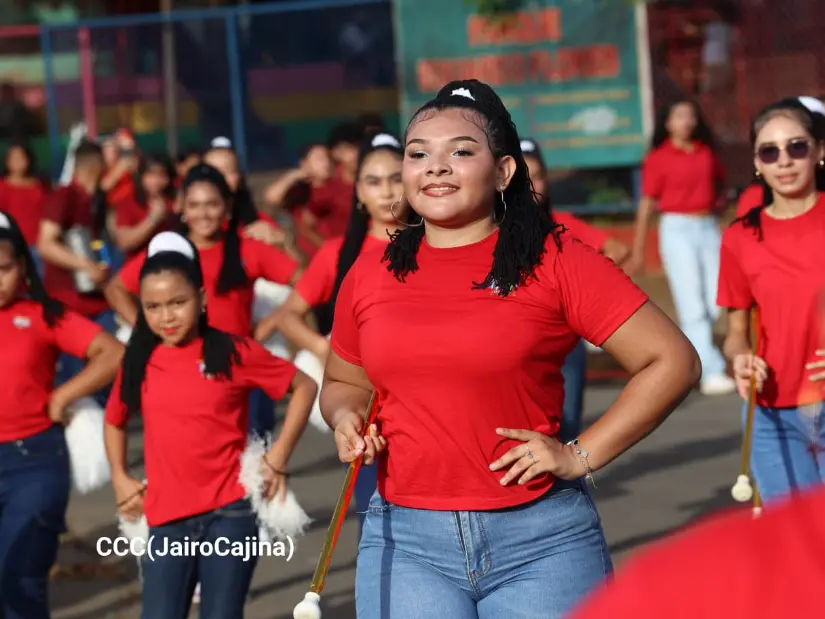 Desfile--(64)