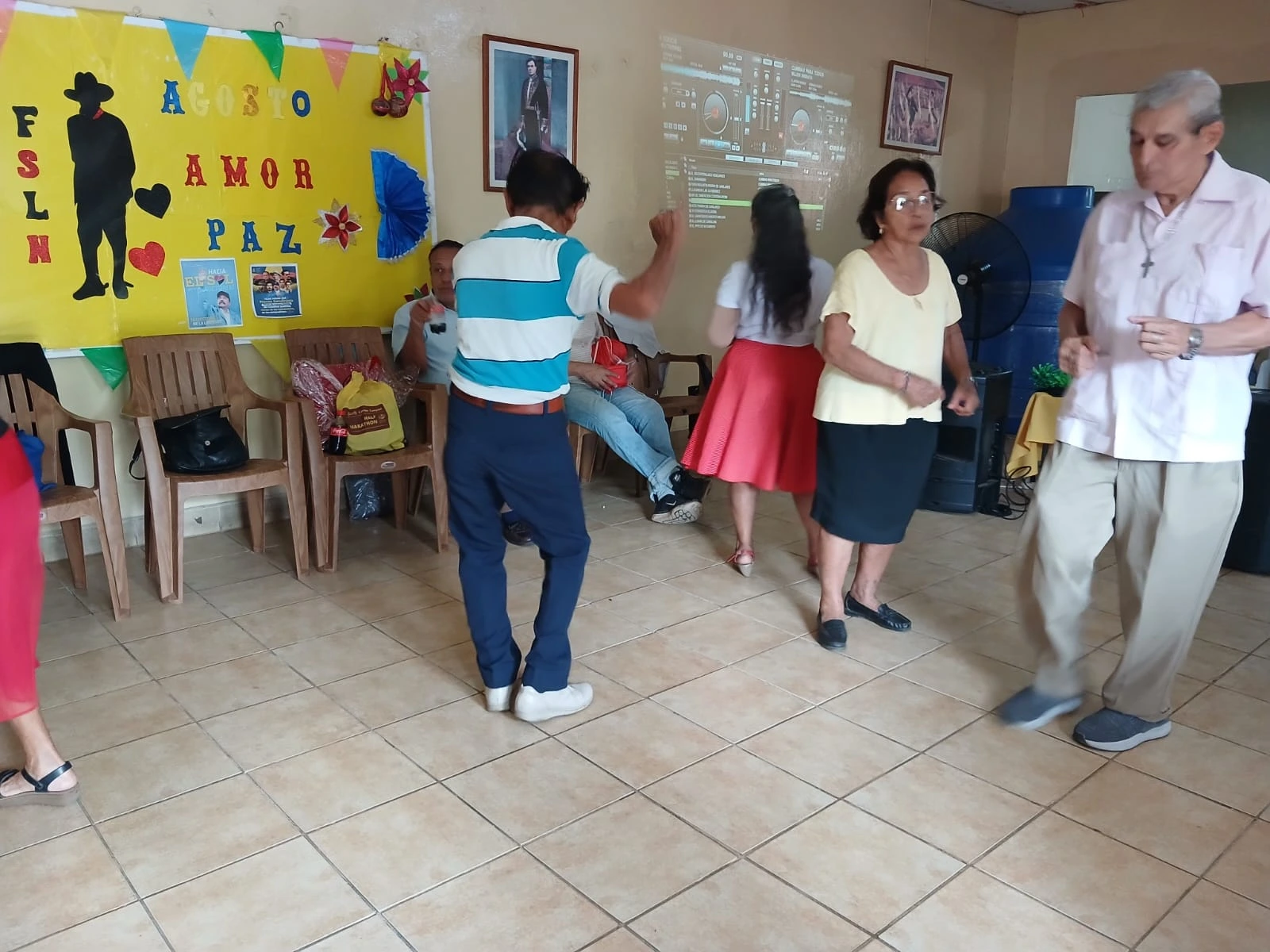 ADULTOS1