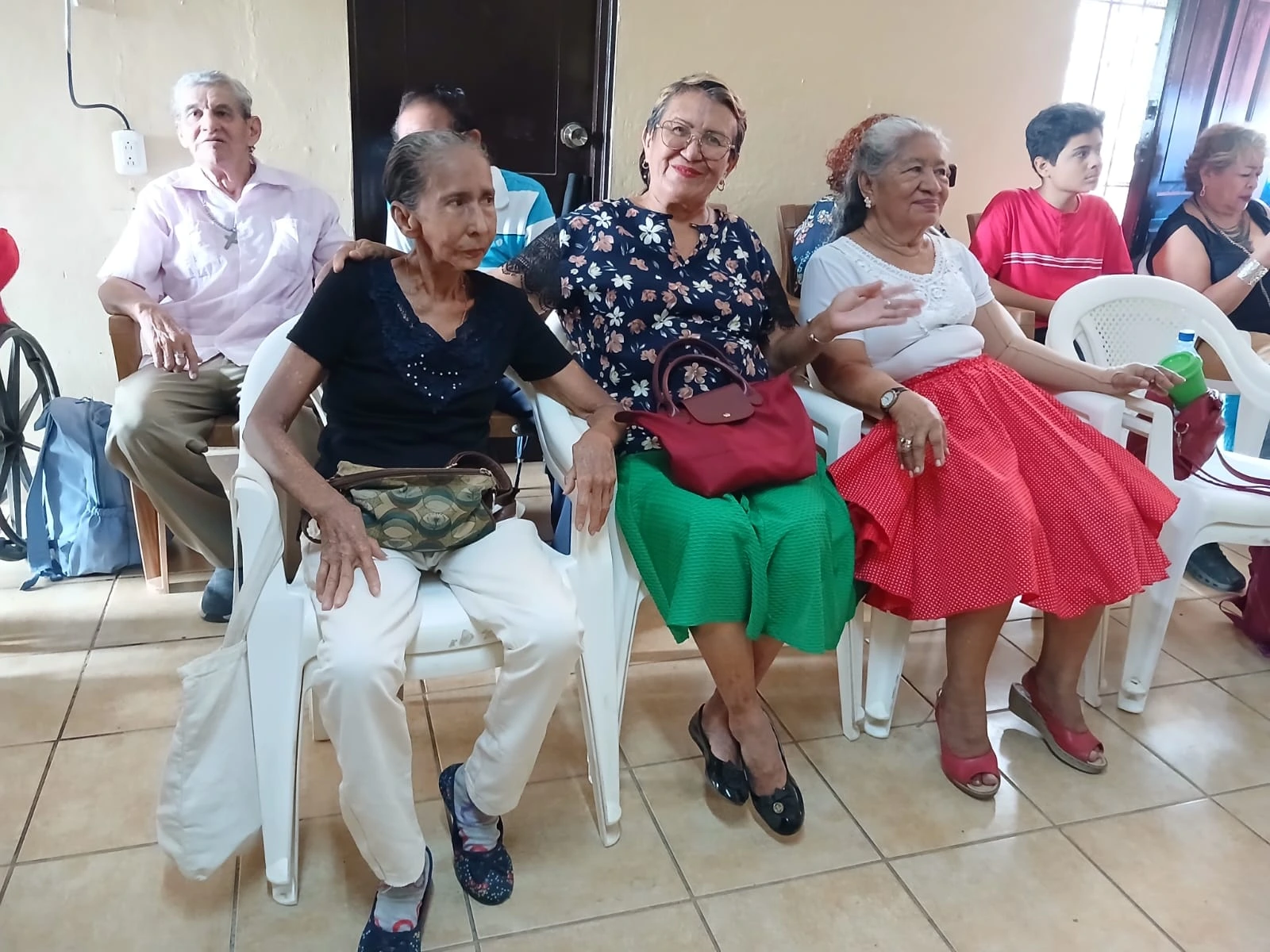 ADULTOS10
