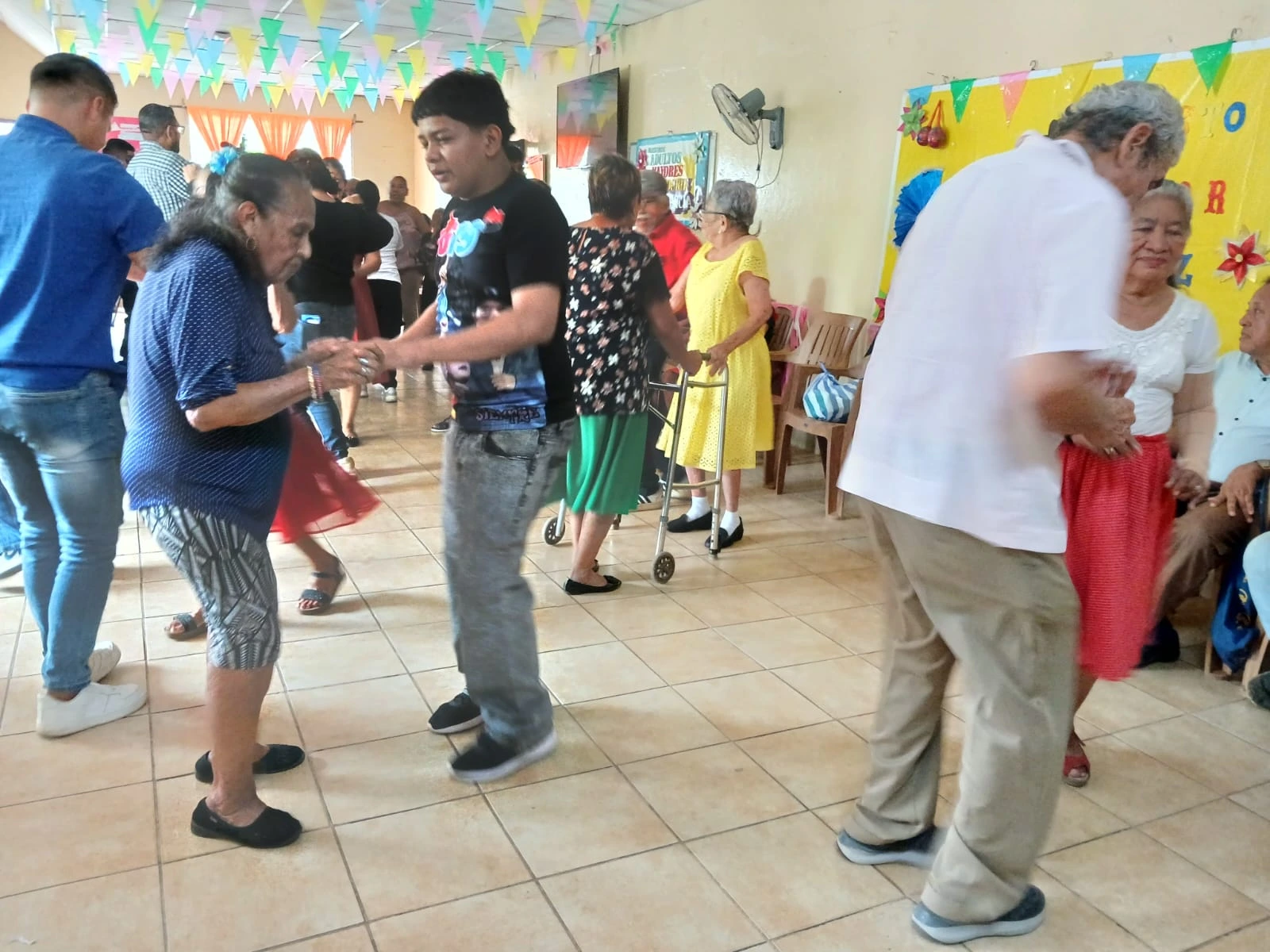 ADULTOS13