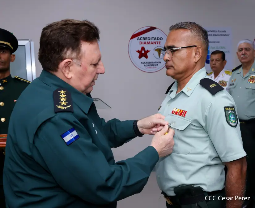 Cuerpo-Medico-Militar-24