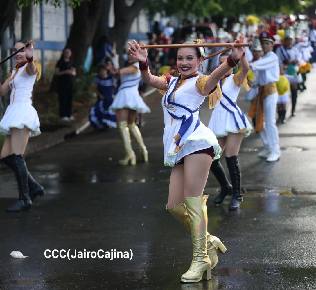 DESFILE-(2)
