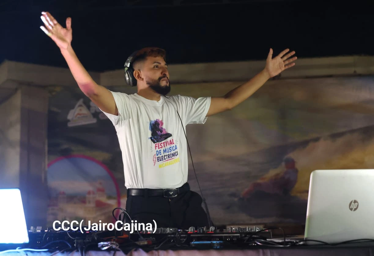MUSICA-(10)