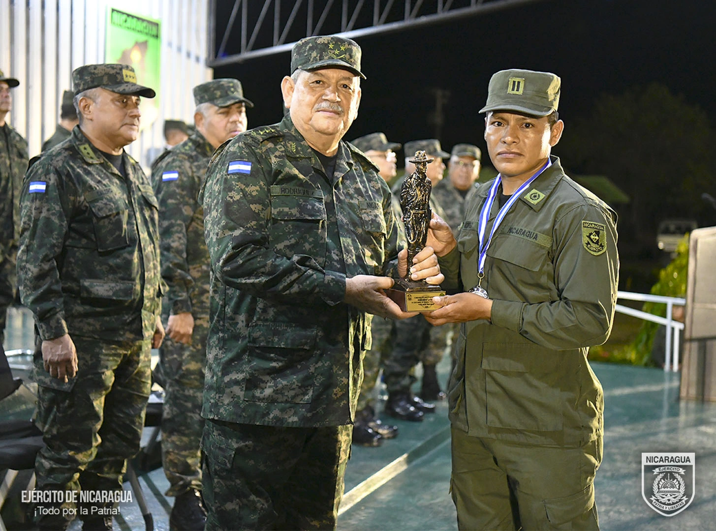 EJERCITO-(9)