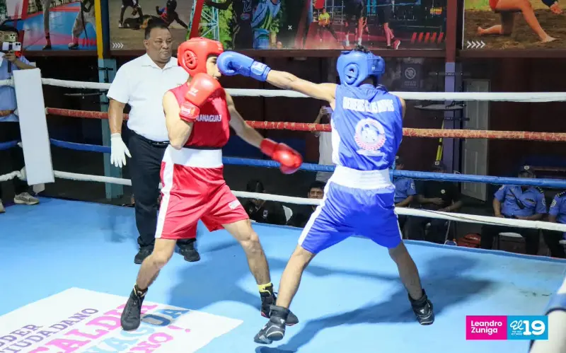 Boxeo--(25)