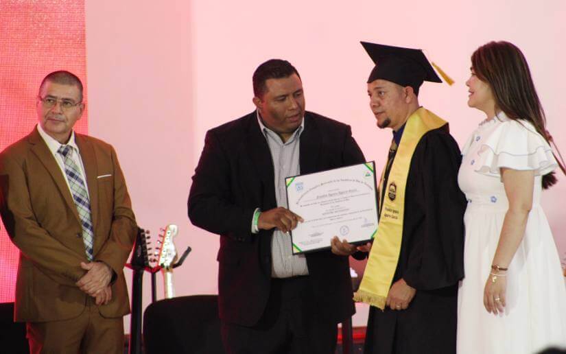 conferencia-asambleadios-10