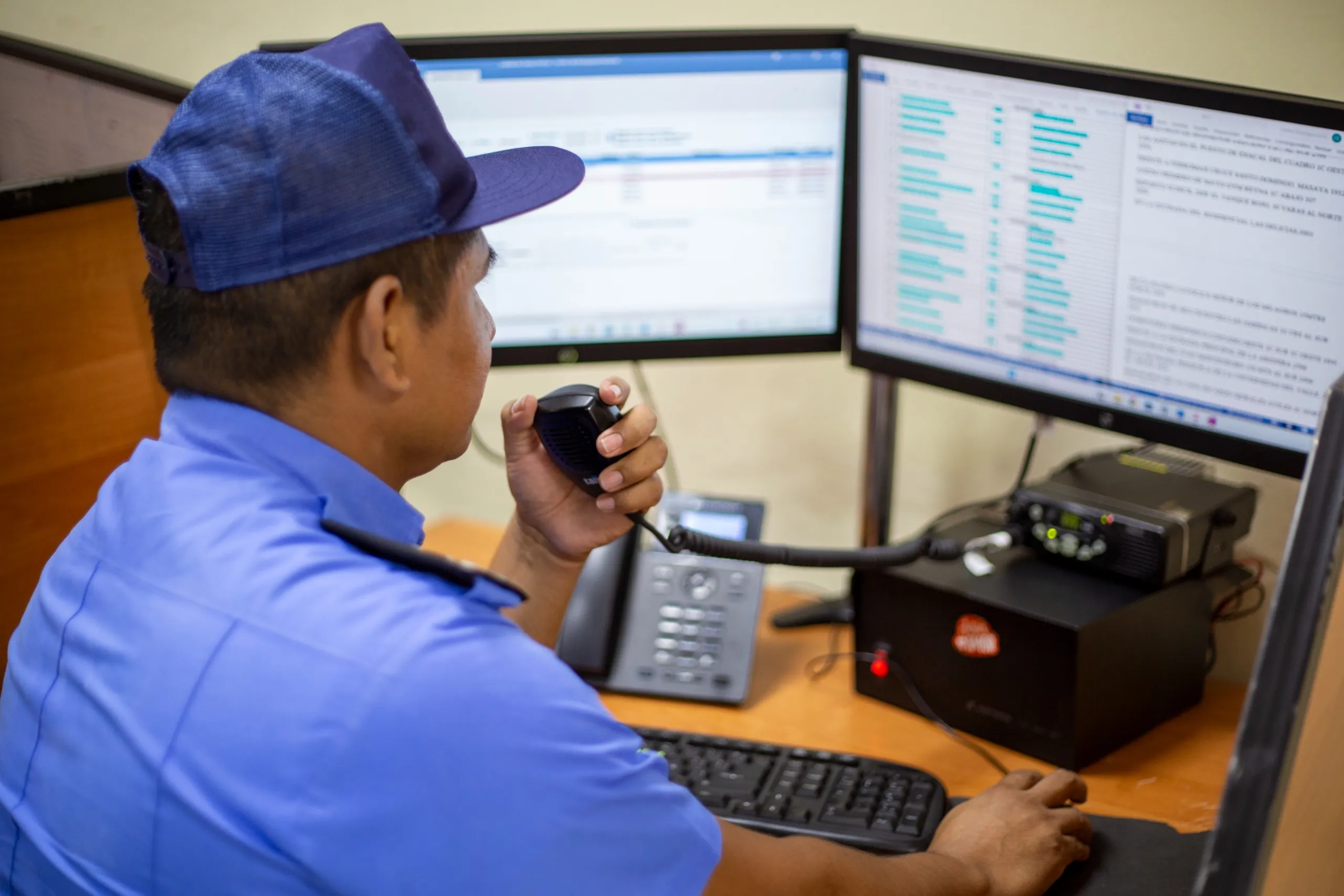 Linea-de-Emergencia-35_35_11zon