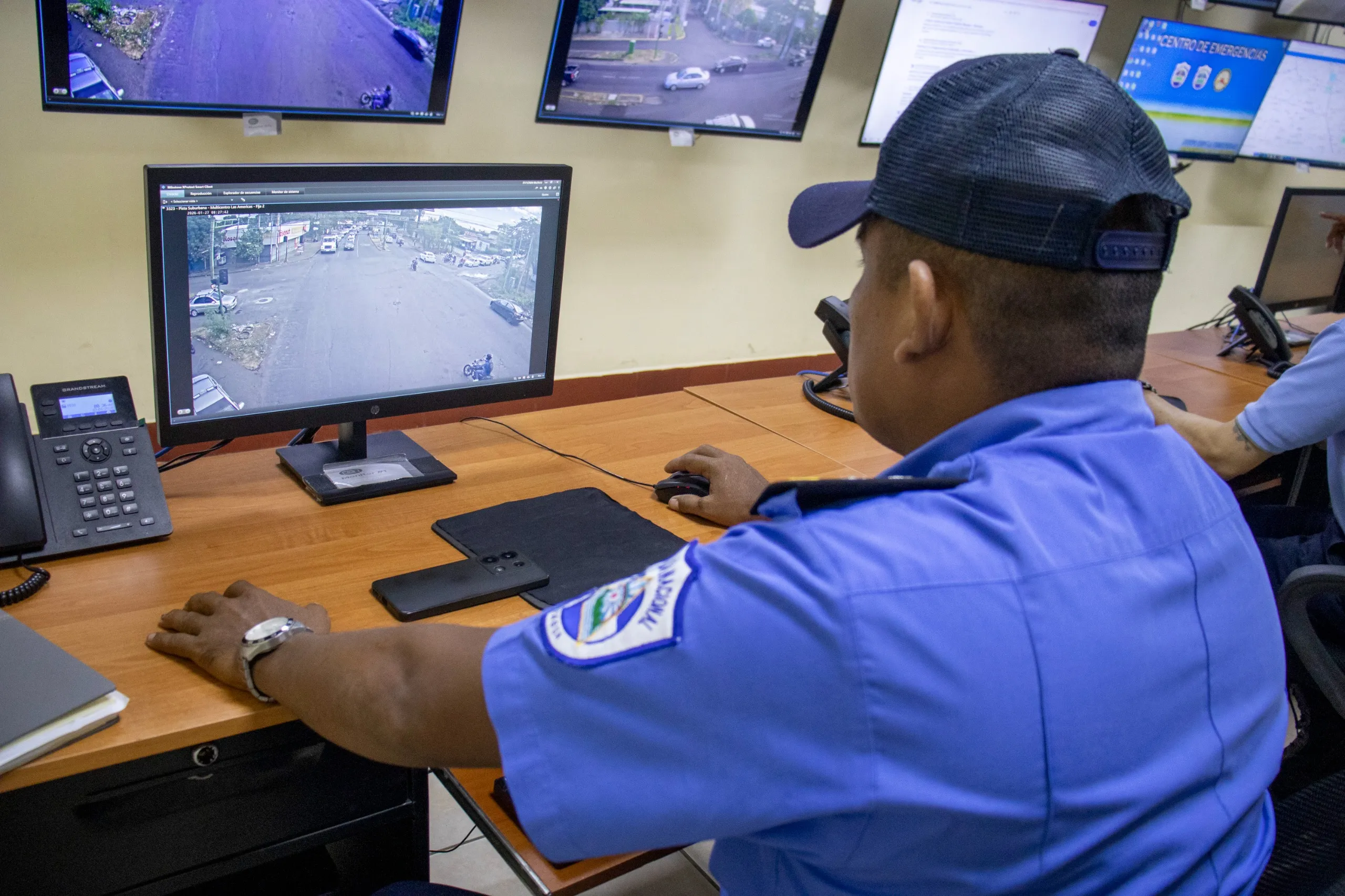 Linea-de-Emergencia-6_6_11zon