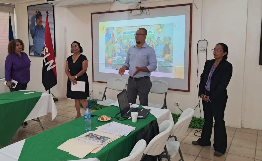 EMPRENDIMIENTOS20_19_11zon