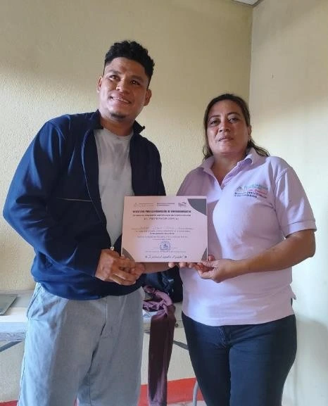 EMPRENDIMIENTOS3_8_11zon