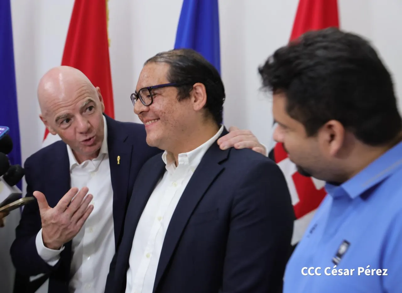 Presidente-FIFA--(26)_26_11zon