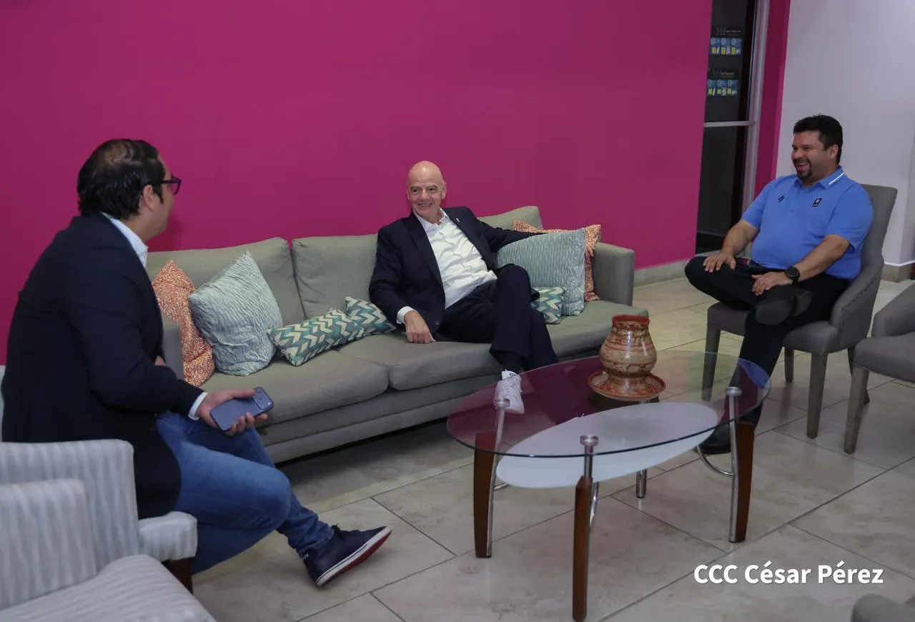 Presidente-FIFA--(36)_36_11zon