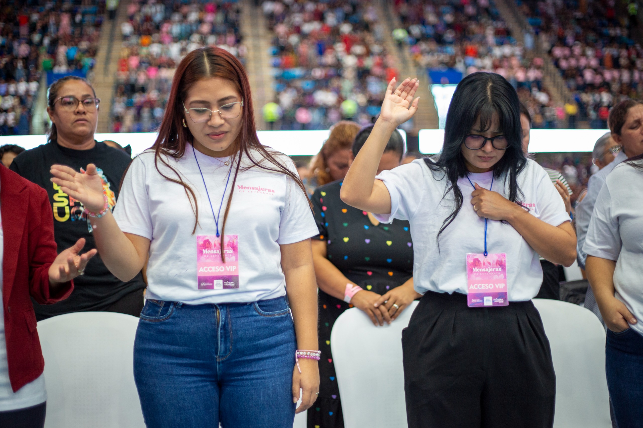 Mujeres-Cristianas--(8)