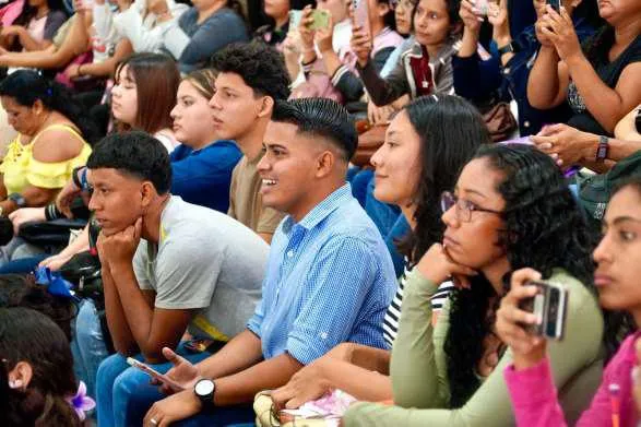 UNIOVERSIDADES--(26)_26_11zon