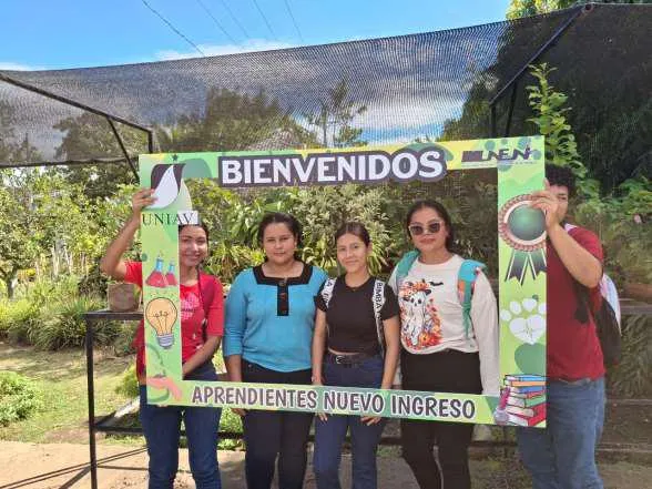 UNIOVERSIDADES--(33)_33_11zon