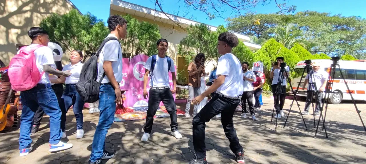 Policia-Nacional-4_3_11zon