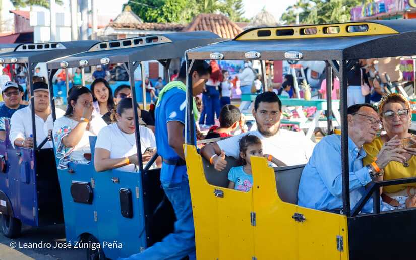 Salvador-Allende--(33)