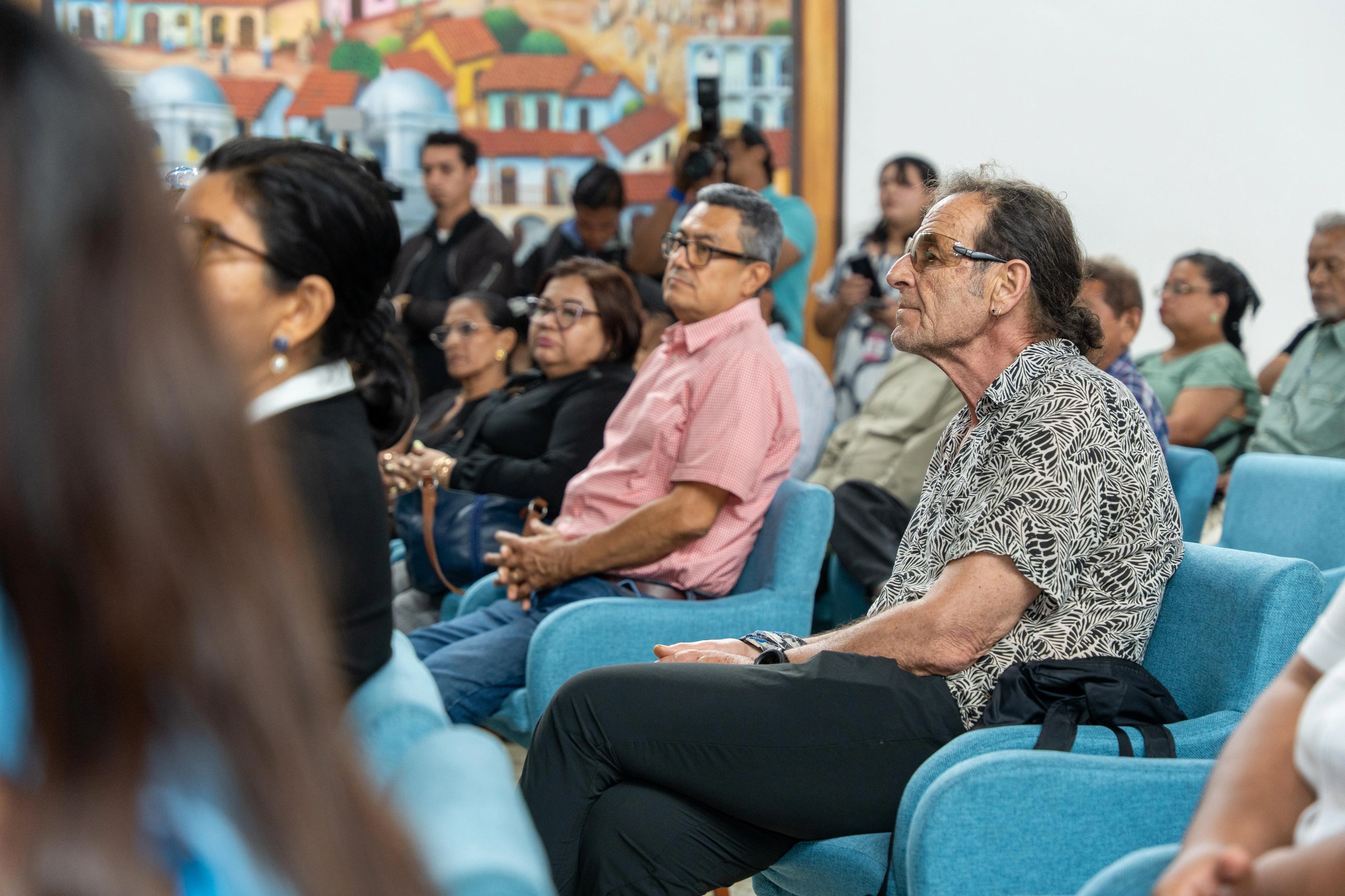 CASA-DE-LOS-TRES-MUNDOS2