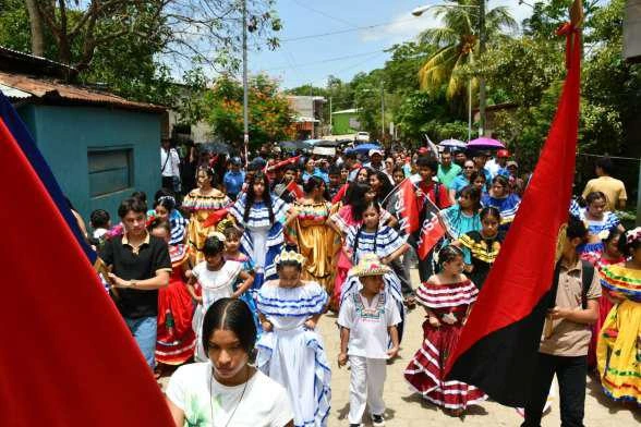 DESFILE2