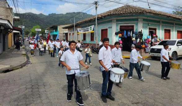 DESFILE20