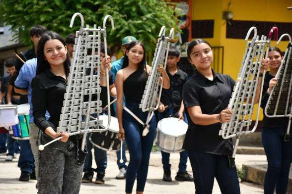 DESFILE5