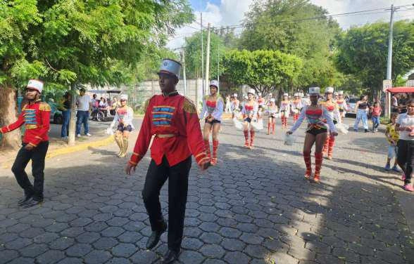 DESFILE61